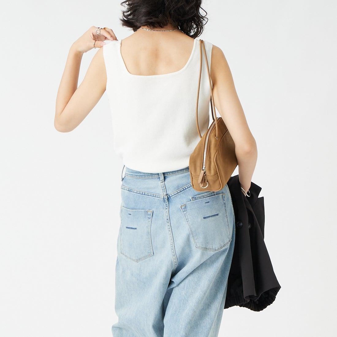 CLOCHE [クロシェ] スクエアニットタンクトップ [65285508]ﾎﾜｲﾄ &&モデル身長：162cm 着用サイズ：2&&