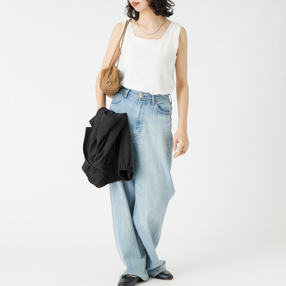 CLOCHE [クロシェ] スクエアニットタンクトップ [65285508]ﾎﾜｲﾄ &&モデル身長：162cm 着用サイズ：2&&
