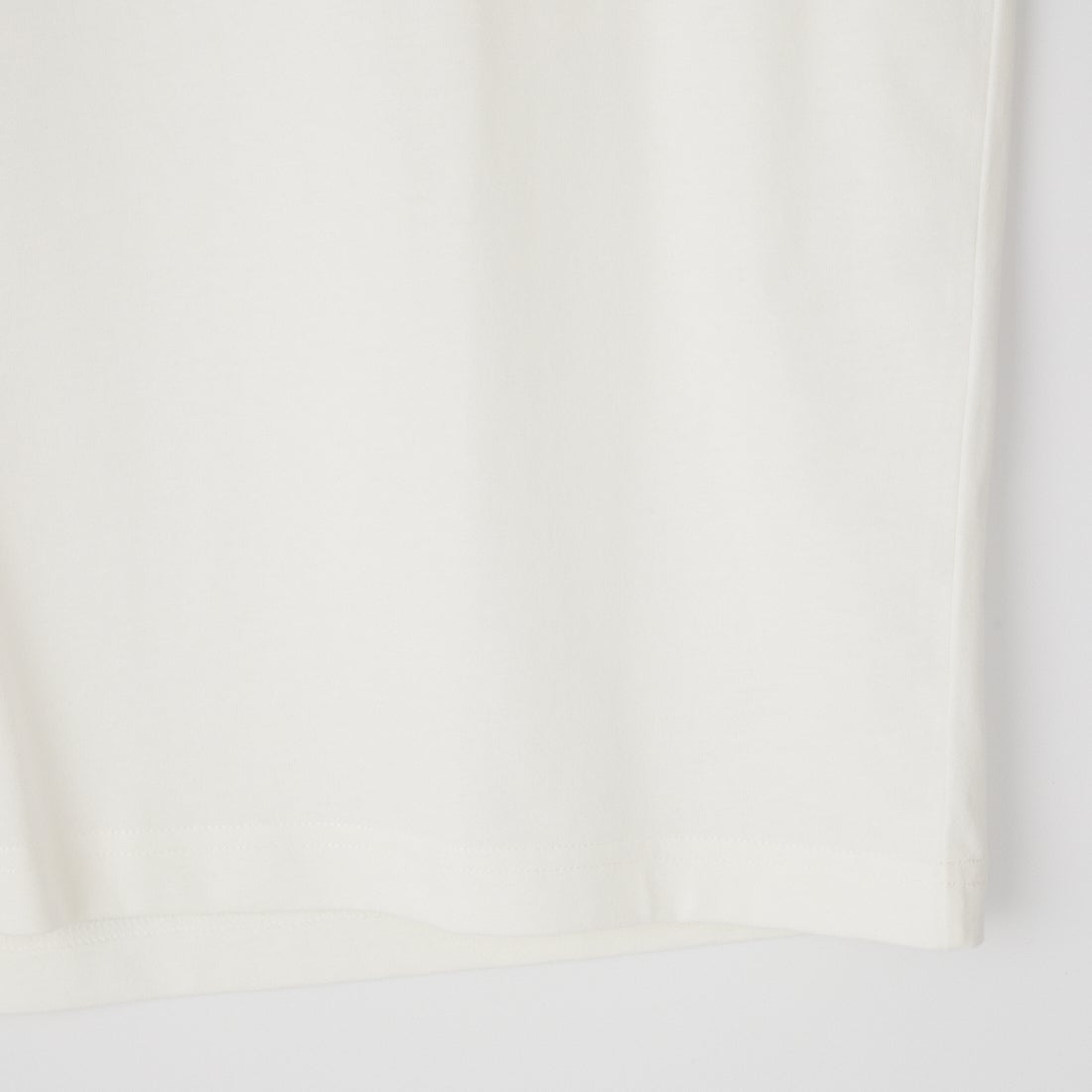 A.P.C. × FRGMT [アー・ペー・セー × フラグメントデザイン] Renoncement Tシャツ [T-SHIRT-FRGMT-PRINT] 90 BLANC