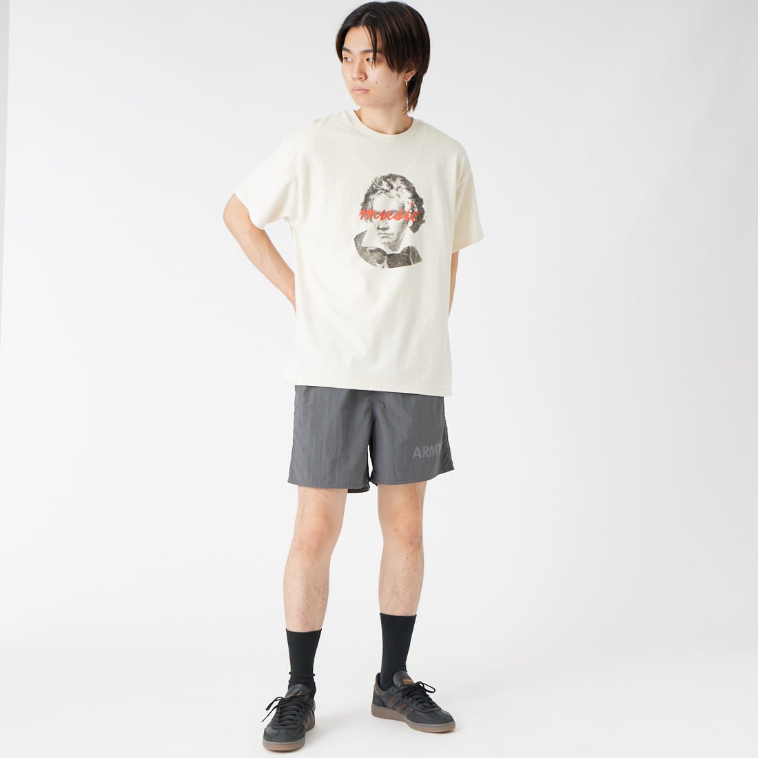 SCREEN STARS [スクリーンスターズ] 別注 偉人プリントTシャツ [26SS-SSBTGRIN-JF] NATURAL1 &&モデル身長：177cm 着用サイズ：M&&