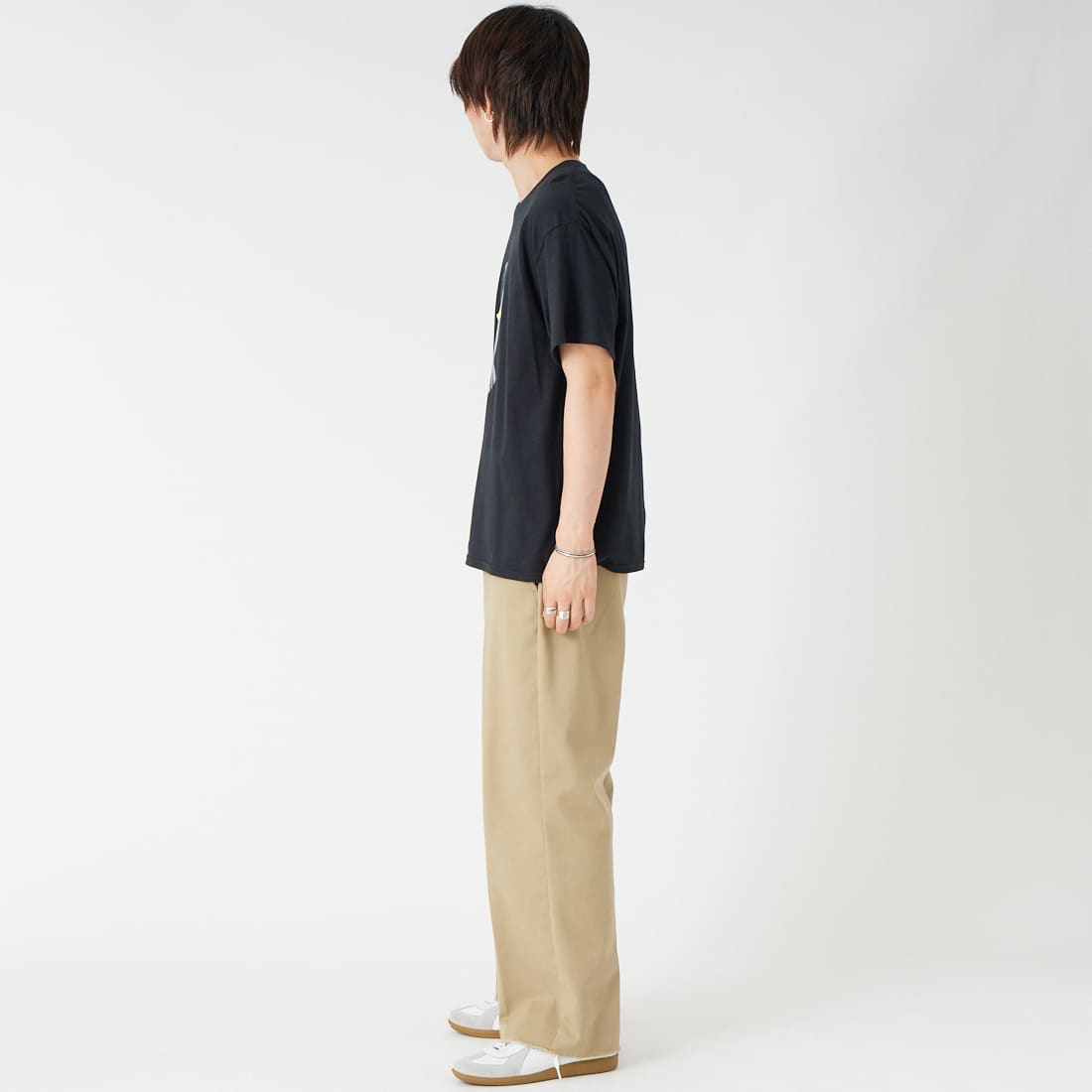 SCREEN STARS [スクリーンスターズ] 別注 偉人プリントTシャツ [26SS-SSBTGRIN-JF] BLACK &&モデル身長：177cm 着用サイズ：M&&
