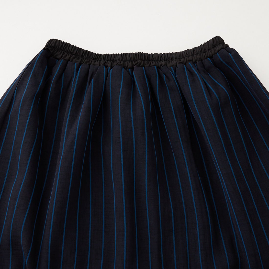 Kelen [ケレン] シアーストライプAラインイージースカート GRAM [LKL26SSK2054] NAVY