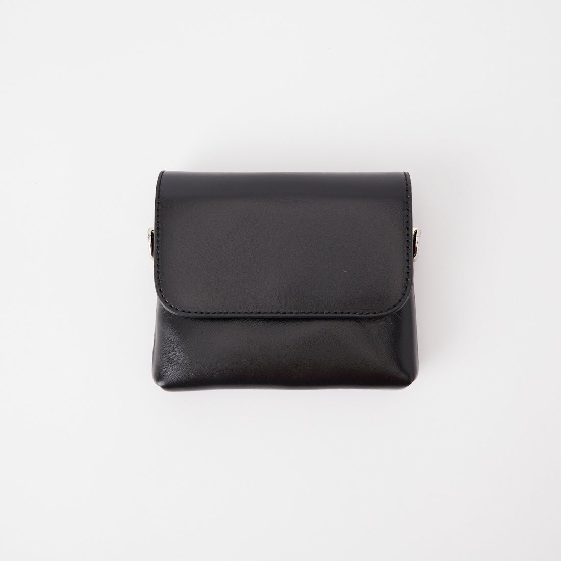 YENN [イエン] チェーンベルトポーチ [Y252-02057-7] BLACK