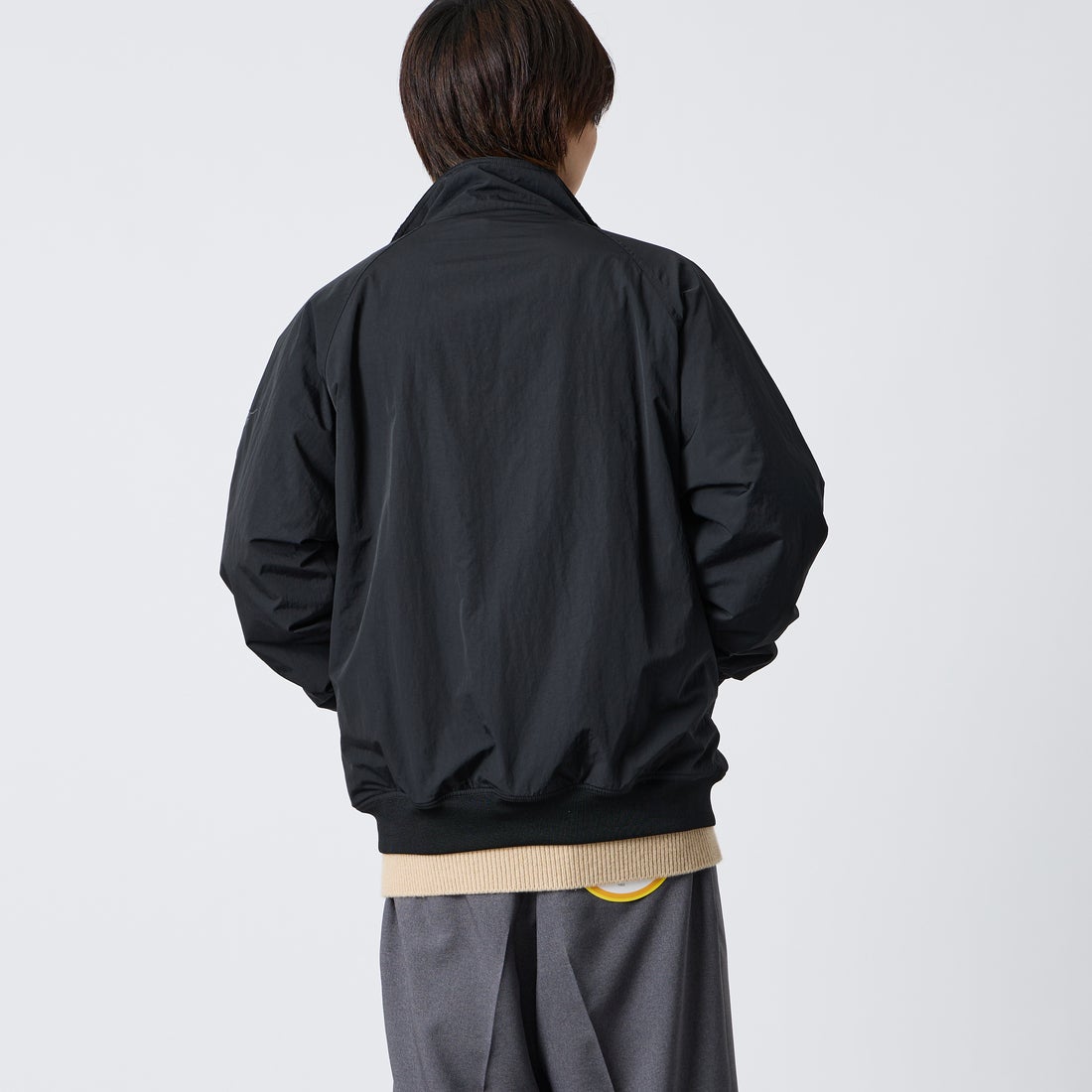 JEANSFACTORY × NANGA [ジーンズファクトリー × ナンガ] 別注 裏フリースブルゾン [NW2609-JF] BLACK &&モデル身長：177cm 着用サイズ：L&&