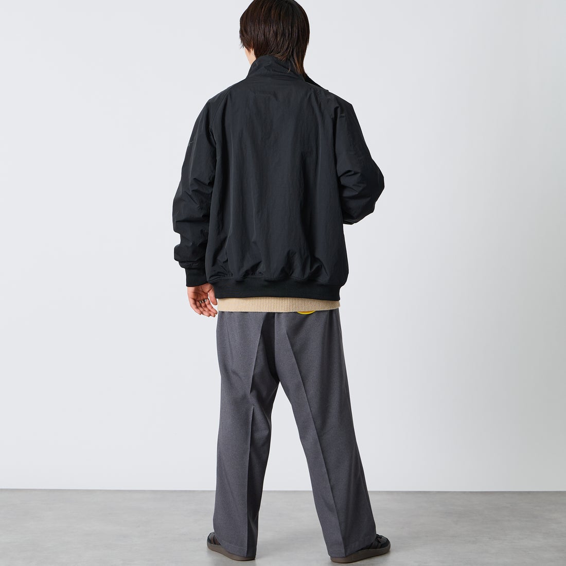 JEANSFACTORY × NANGA [ジーンズファクトリー × ナンガ] 別注 裏フリースブルゾン [NW2609-JF] BLACK &&モデル身長：177cm 着用サイズ：L&&