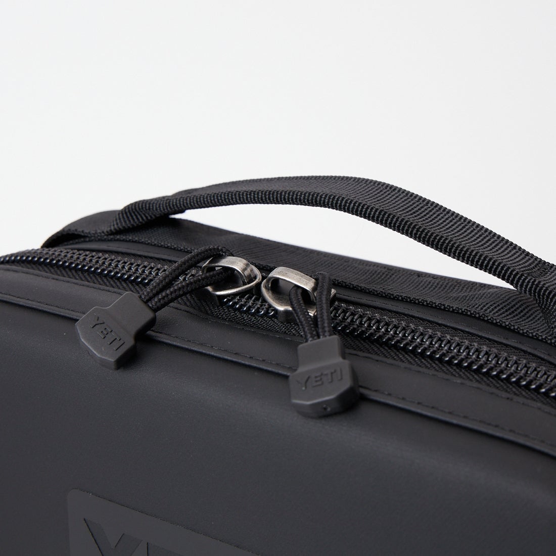 YETI [イエティ] Daytrip 3Lランチバッグ [DAYTRIP-3L-INSULATED] BLACK