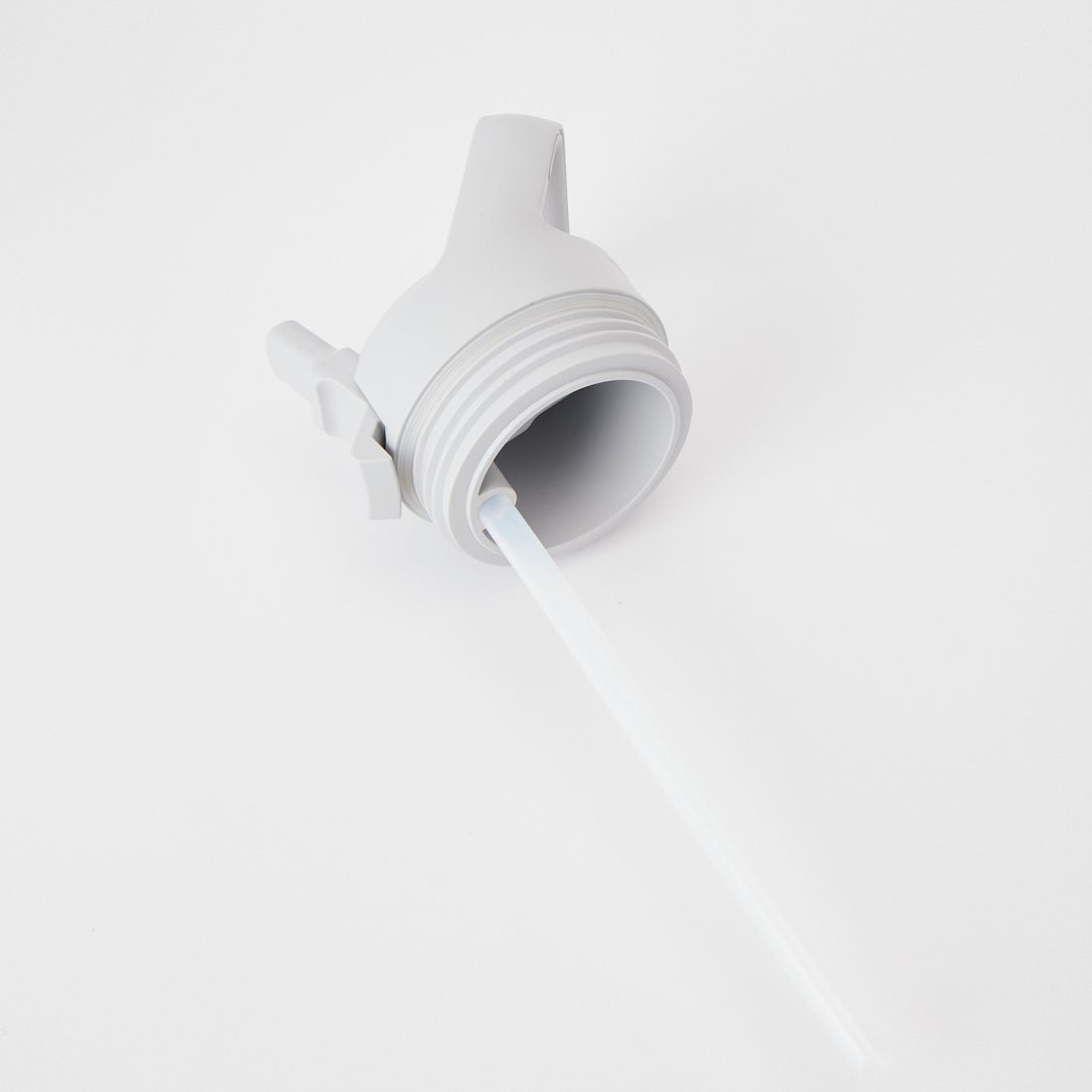 YETI [イエティ] ランブラー 18ozストローウォーターボトル [18OZ-BOTTLE-WITH-STR] WHITE