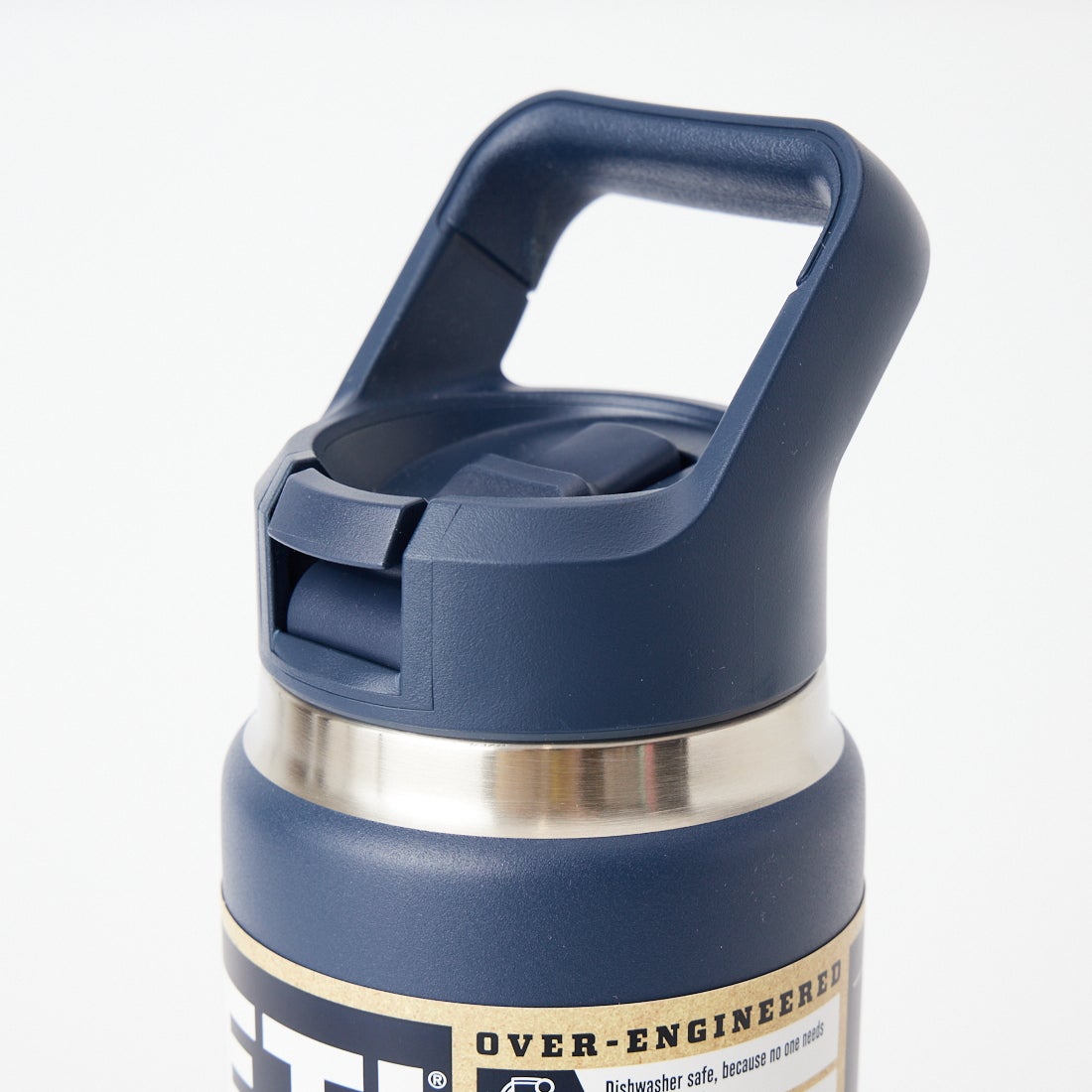 YETI [イエティ] ランブラー 26ozストローウォーターボトル [26OZ-BOTTLE-WITH-STR] NAVY