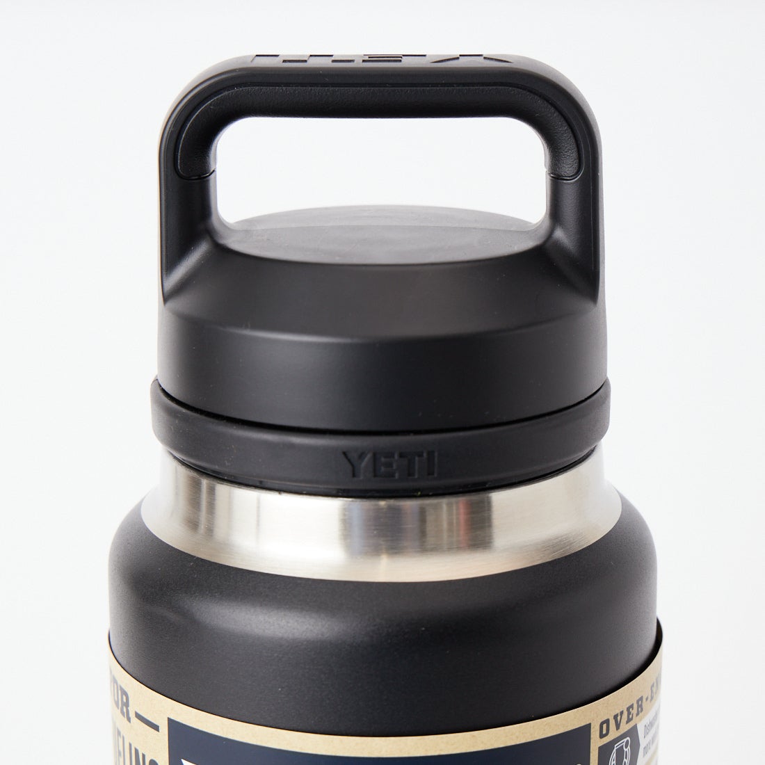 YETI [イエティ] ランブラー 36ozチャグウォーターボトル [36OZ-BOTTLE-WITH-CHU] BLACK