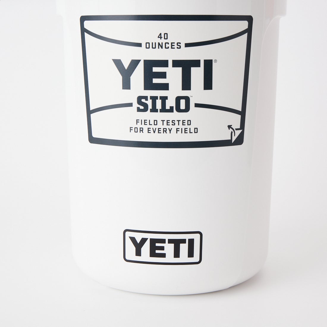 YETI [イエティ] SILO 40ozストロージャグ [40-OZ-SILO-STRAW-JUG] WHITE