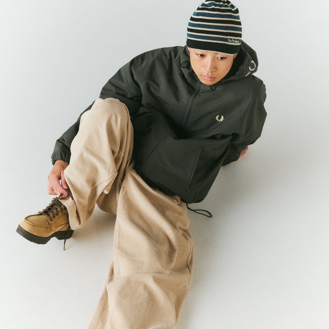 FRED PERRY [フレッドペリー] 別注 パデッド フード刺繍シェルジャケット [FPM-26A-002JF] FIELD GREE