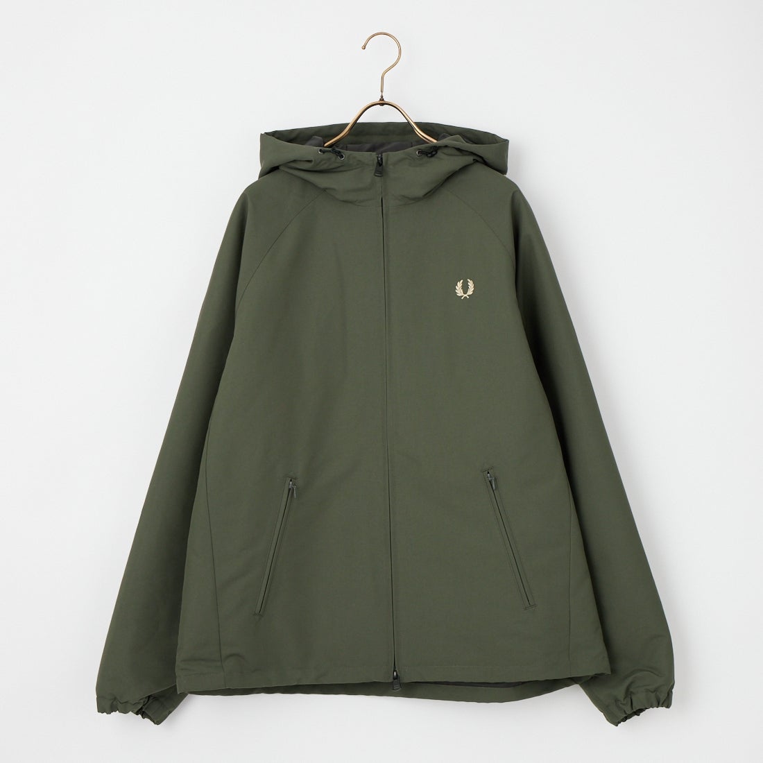 FRED PERRY [フレッドペリー] 別注 パデッド フード刺繍シェルジャケット [FPM-26A-002JF] FIELD GREE