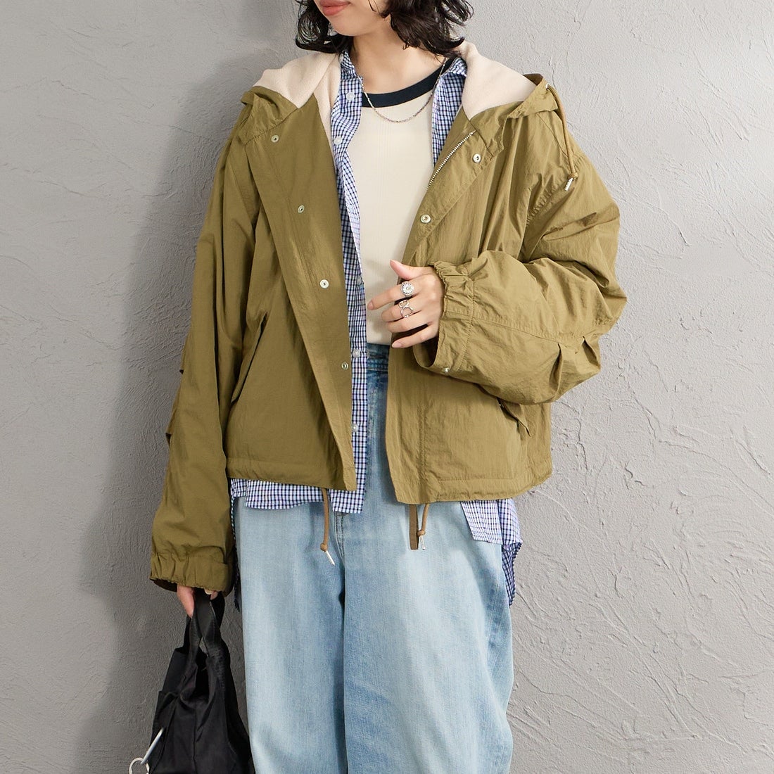MILITARY [ミリタリー] 別注 裏フリース ショート丈モッズジャケット [1010-26789000-JF] 35 TAUPE &&モデル身長：162cm 着用サイズ：M&&