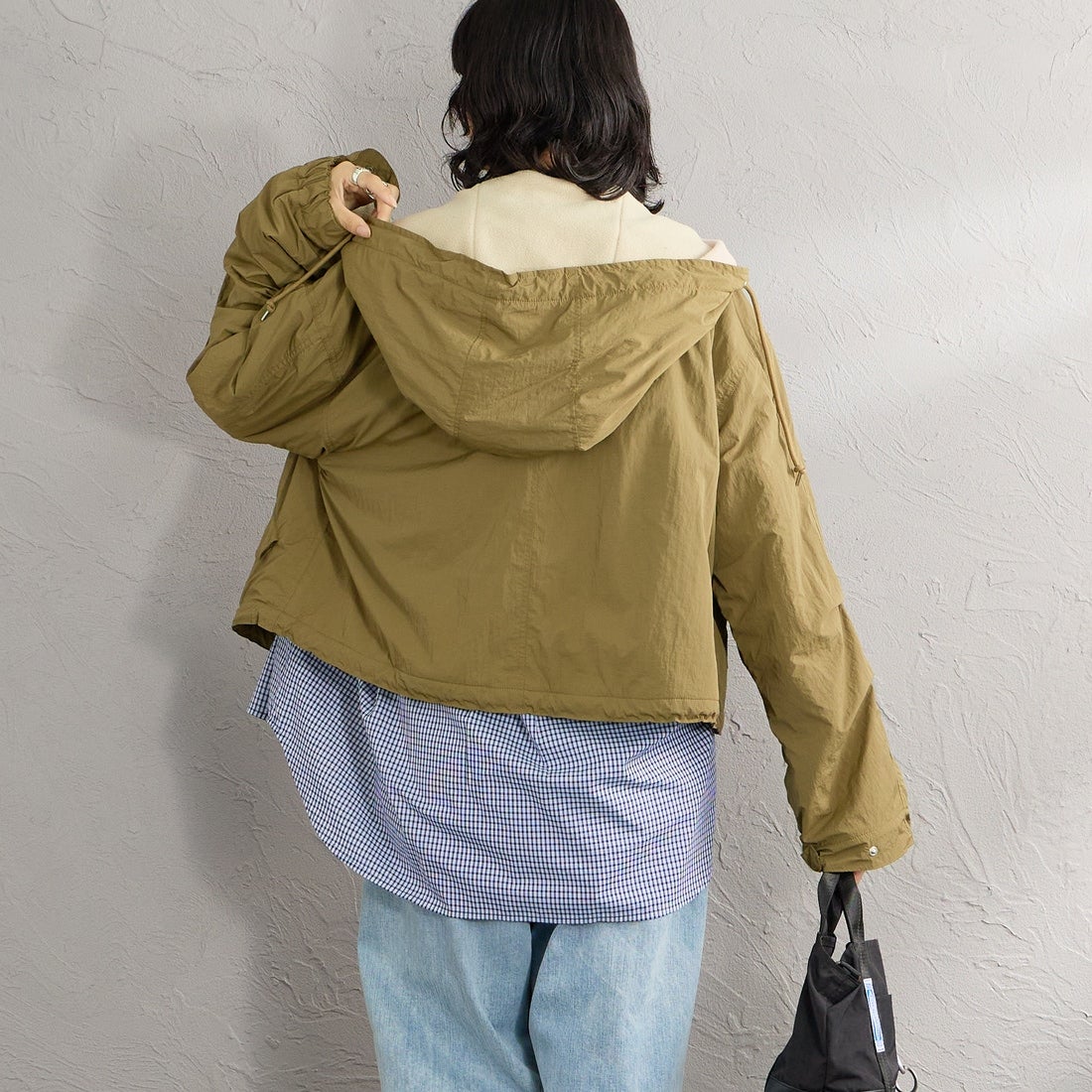 MILITARY [ミリタリー] 別注 裏フリース ショート丈モッズジャケット [1010-26789000-JF] 35 TAUPE &&モデル身長：162cm 着用サイズ：M&&