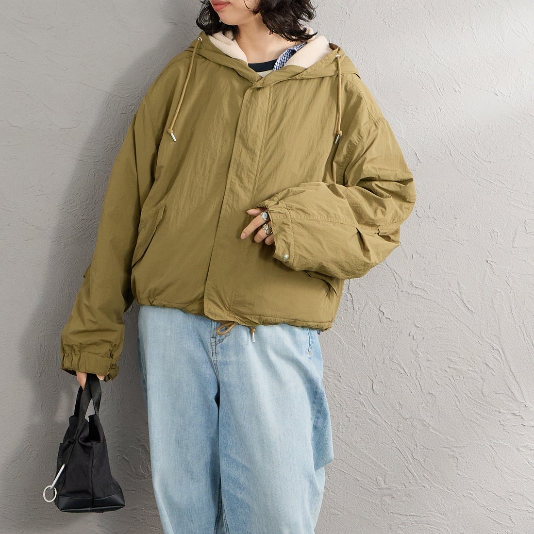 MILITARY [ミリタリー] 別注 裏フリース ショート丈モッズジャケット [1010-26789000-JF] 35 TAUPE &&モデル身長：162cm 着用サイズ：M&&