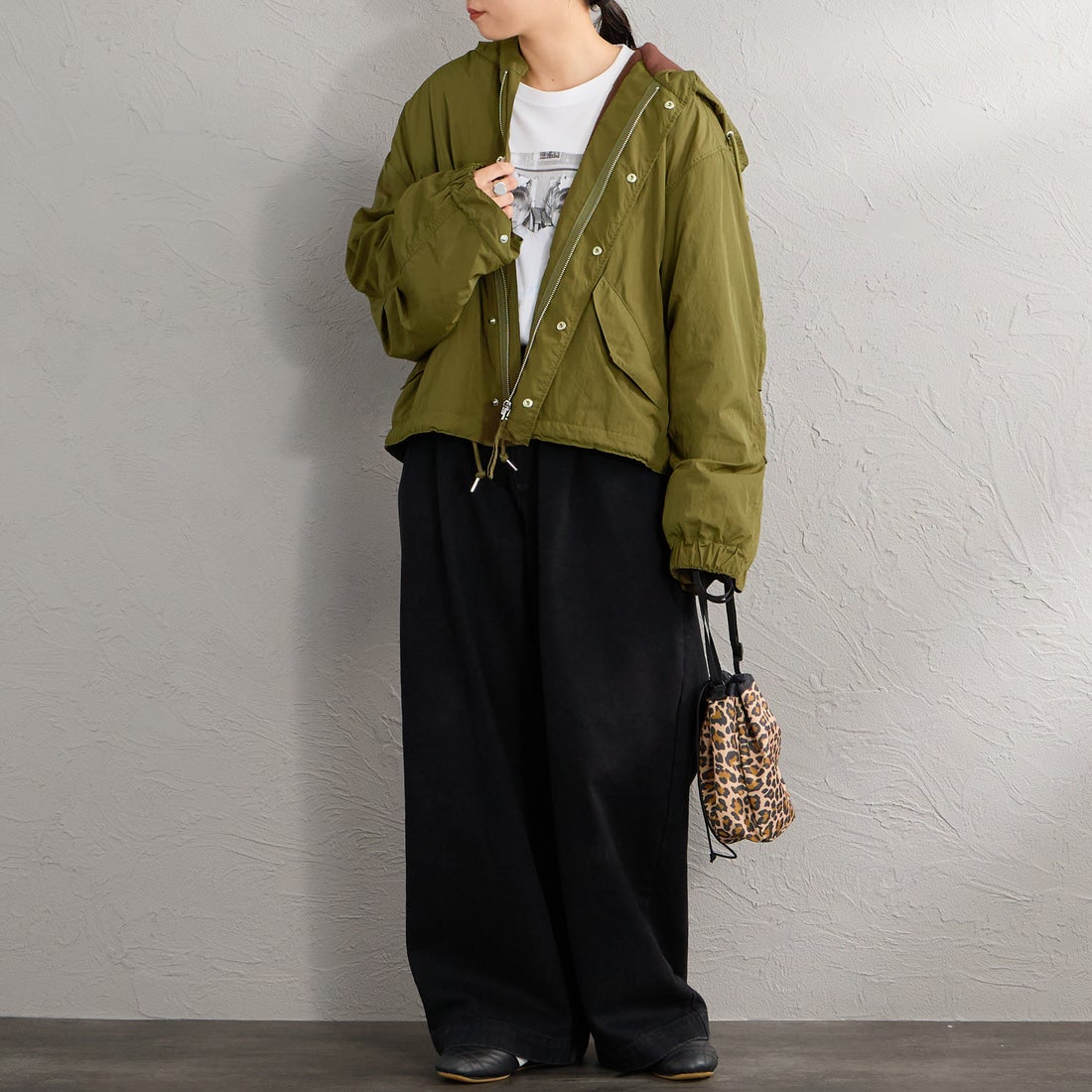 MILITARY [ミリタリー] 別注 裏フリース ショート丈モッズジャケット [1010-26789000-JF] 40 OLIVE &&モデル身長：156cm 着用サイズ：M&&