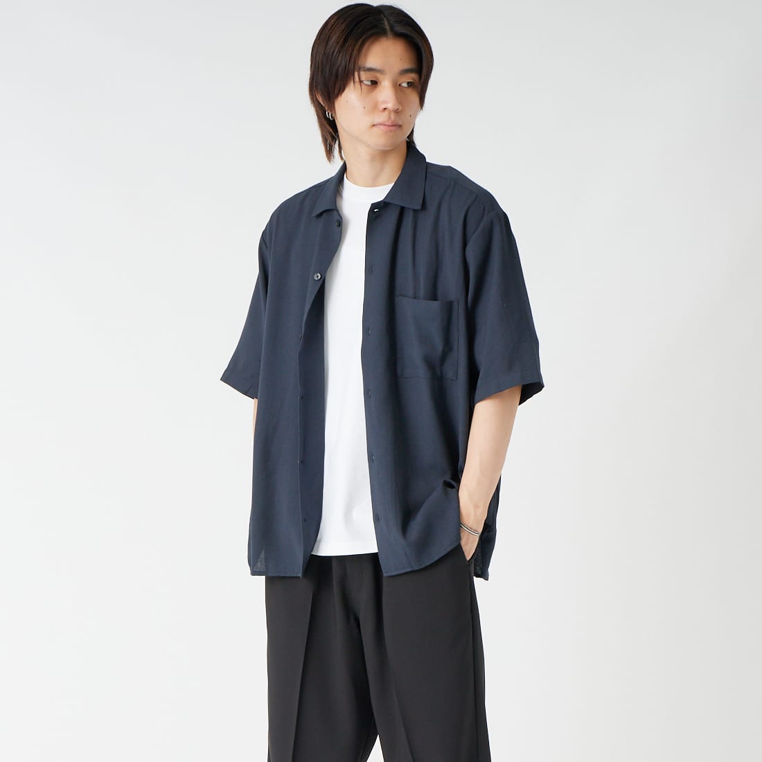 Jeans Factory Clothes [ジーンズファクトリークローズ] TRリネン半袖ワンナップカラーシャツ [EPC-63107] 4 ﾈｲﾋﾞｰ &&モデル身長：177cm 着用サイズ：L&&