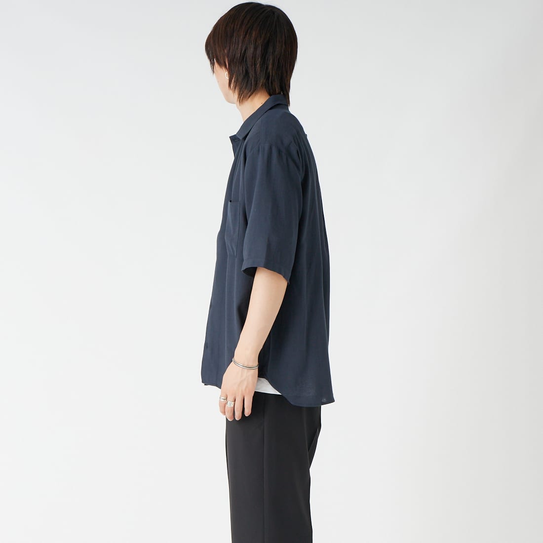 Jeans Factory Clothes [ジーンズファクトリークローズ] TRリネン半袖ワンナップカラーシャツ [EPC-63107] 4 ﾈｲﾋﾞｰ &&モデル身長：177cm 着用サイズ：L&&