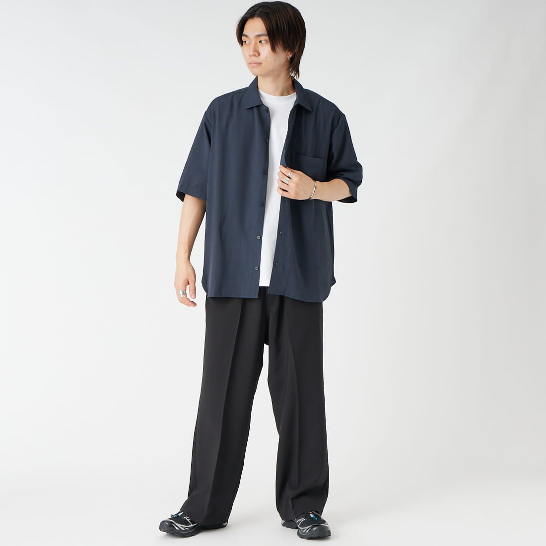 Jeans Factory Clothes [ジーンズファクトリークローズ] TRリネン半袖ワンナップカラーシャツ [EPC-63107] 4 ﾈｲﾋﾞｰ &&モデル身長：177cm 着用サイズ：L&&