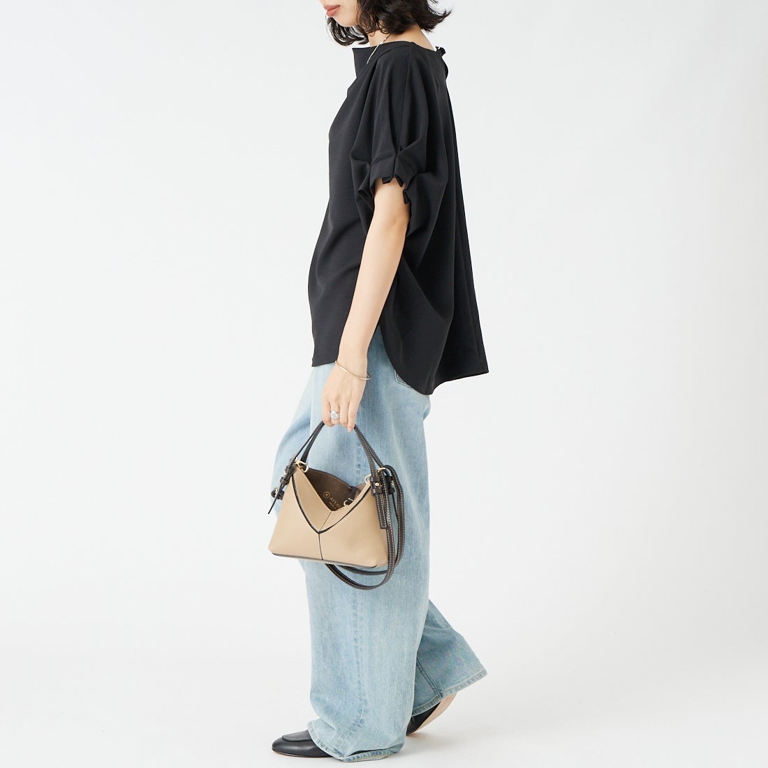 Jf Ready Made [ジェイエフレディメイド] ドレープネックブラウス [756112] 03 ﾌﾞﾗｯｸ &&モデル身長：162cm 着用サイズ：F&&