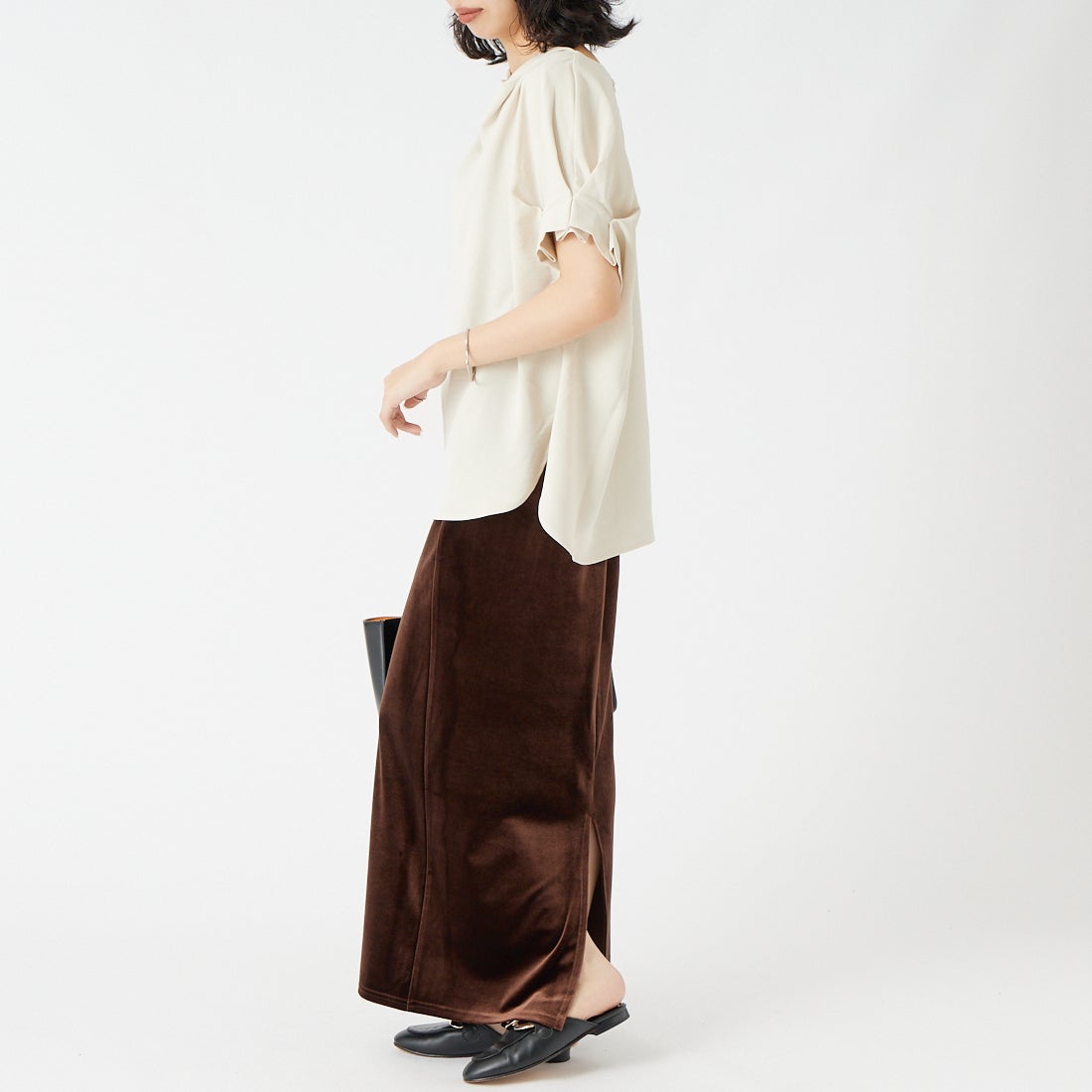 Jf Ready Made [ジェイエフレディメイド] ドレープネックブラウス [756112] 02 ｵﾌﾎﾜｲﾄ &&モデル身長：162cm 着用サイズ：F&&