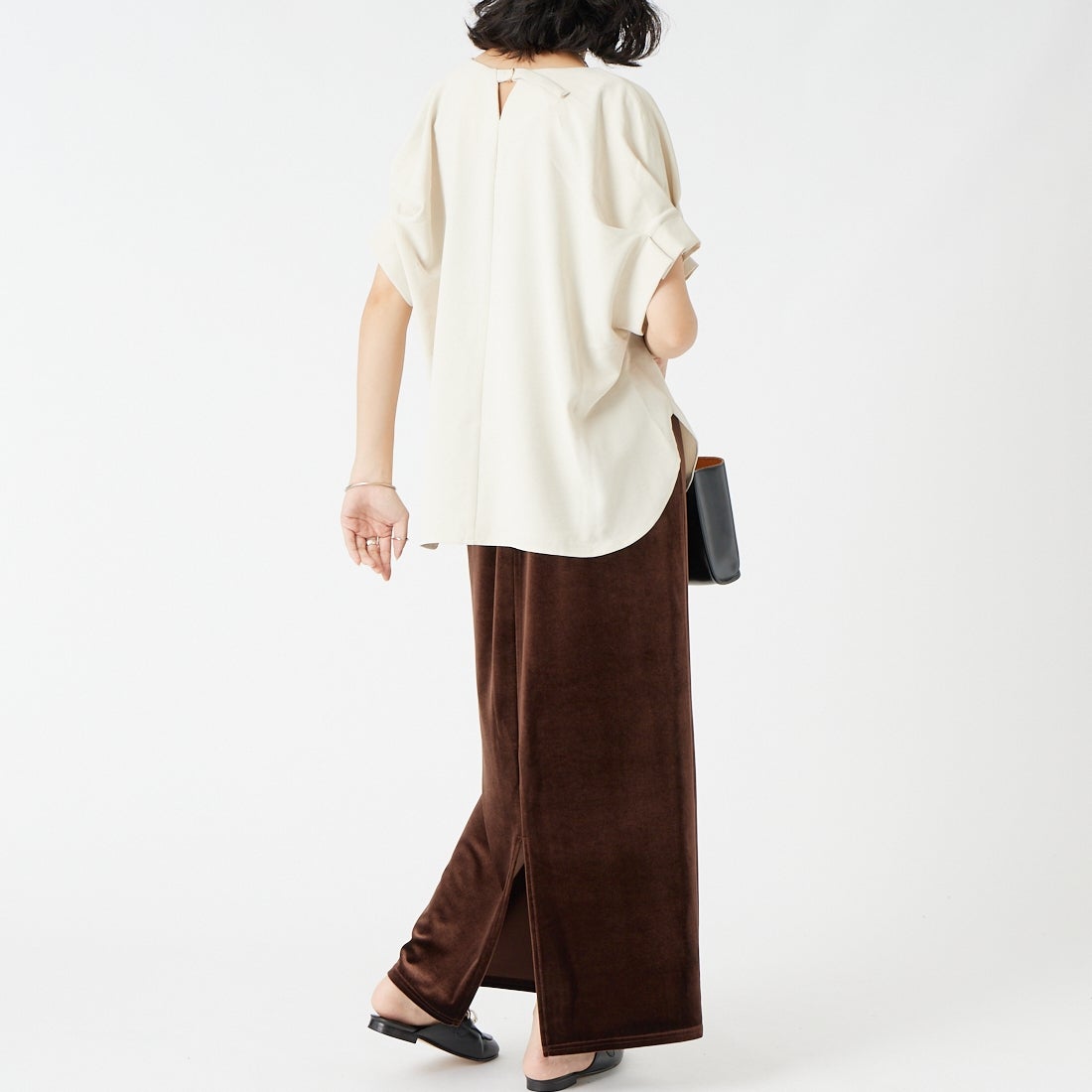 Jf Ready Made [ジェイエフレディメイド] ドレープネックブラウス [756112] 02 ｵﾌﾎﾜｲﾄ &&モデル身長：162cm 着用サイズ：F&&