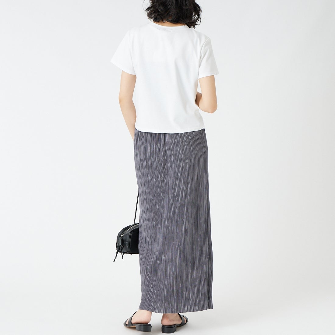 Jeans Factory Clothes [ジーンズファクトリークローズ] コンパクトTシャツ [21268061]031 ﾎﾜｲﾄ &&モデル身長：162cm 着用サイズ：F&&