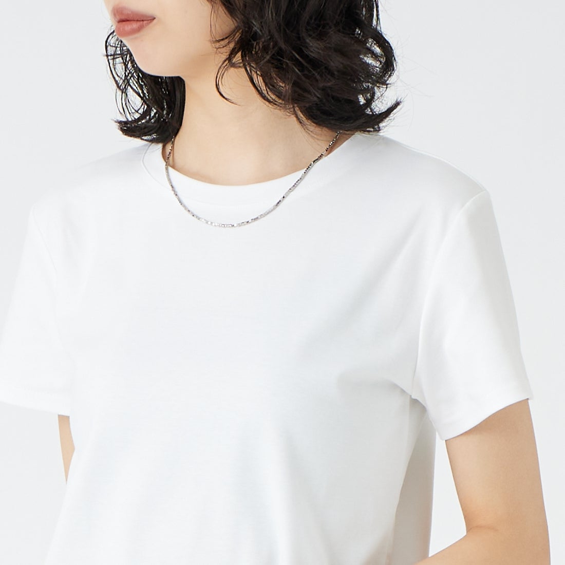 Jeans Factory Clothes [ジーンズファクトリークローズ] コンパクトTシャツ [21268061]031 ﾎﾜｲﾄ &&モデル身長：162cm 着用サイズ：F&&