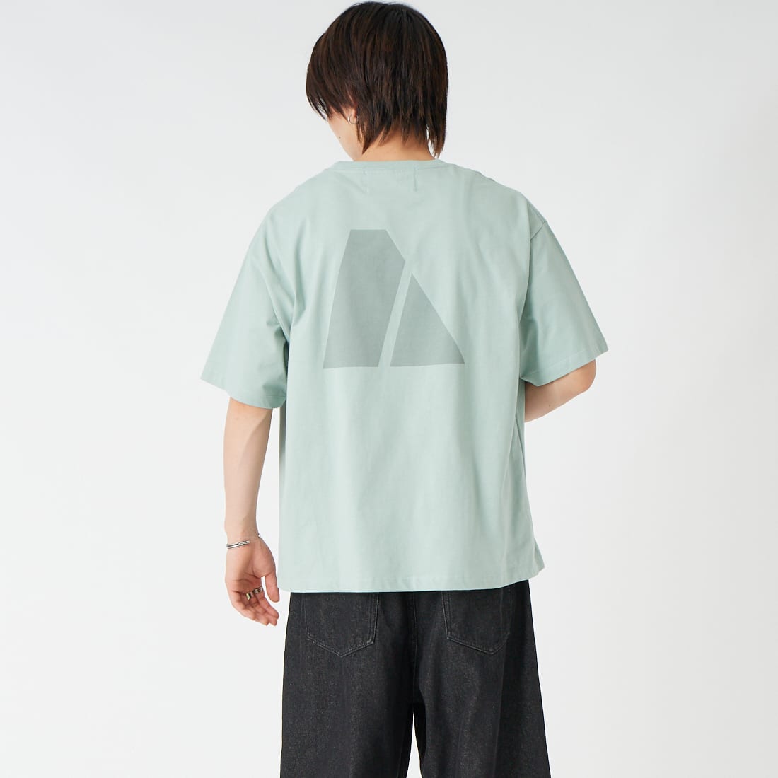 ｽﾓｰｷｰｸﾞﾘｰﾝ&&モデル身長：177cm 着用サイズ：M&&