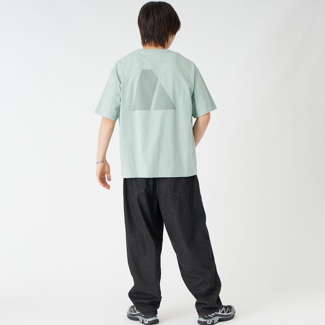 MADE IN STANDARD [メイドインスタンダード] 別注 ARMY ショートスリーブTシャツ [ARMY-TEE-JF] ｽﾓｰｷｰｸﾞﾘｰﾝ &&モデル身長：177cm 着用サイズ：M&&
