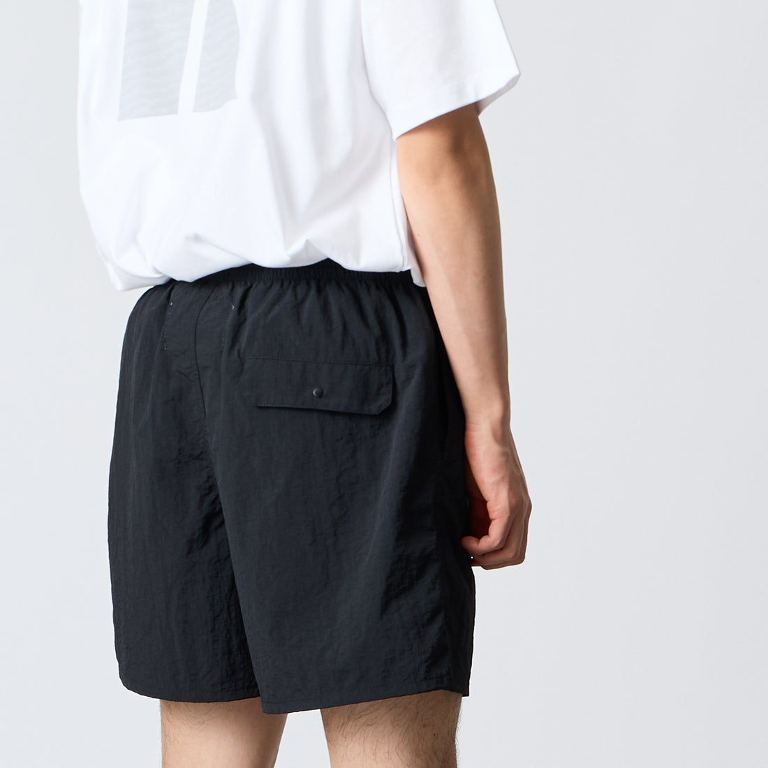 MADE IN STANDARD [メイドインスタンダード] 別注 ARMY ショーツ [ARMY-SHORTS-JF] BLACK &&モデル身長：177cm 着用サイズ：S&&