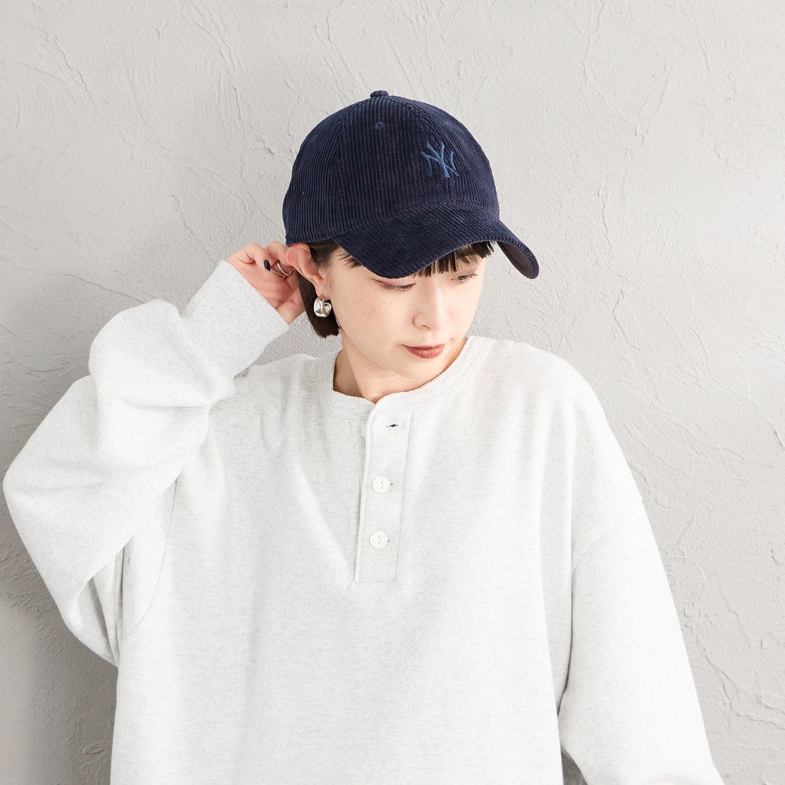 NEW ERA [ニューエラ] 別注 9TWENTY コーデュロイキャップ ニューヨーク・ヤンキース [15401138-JF] NAVY