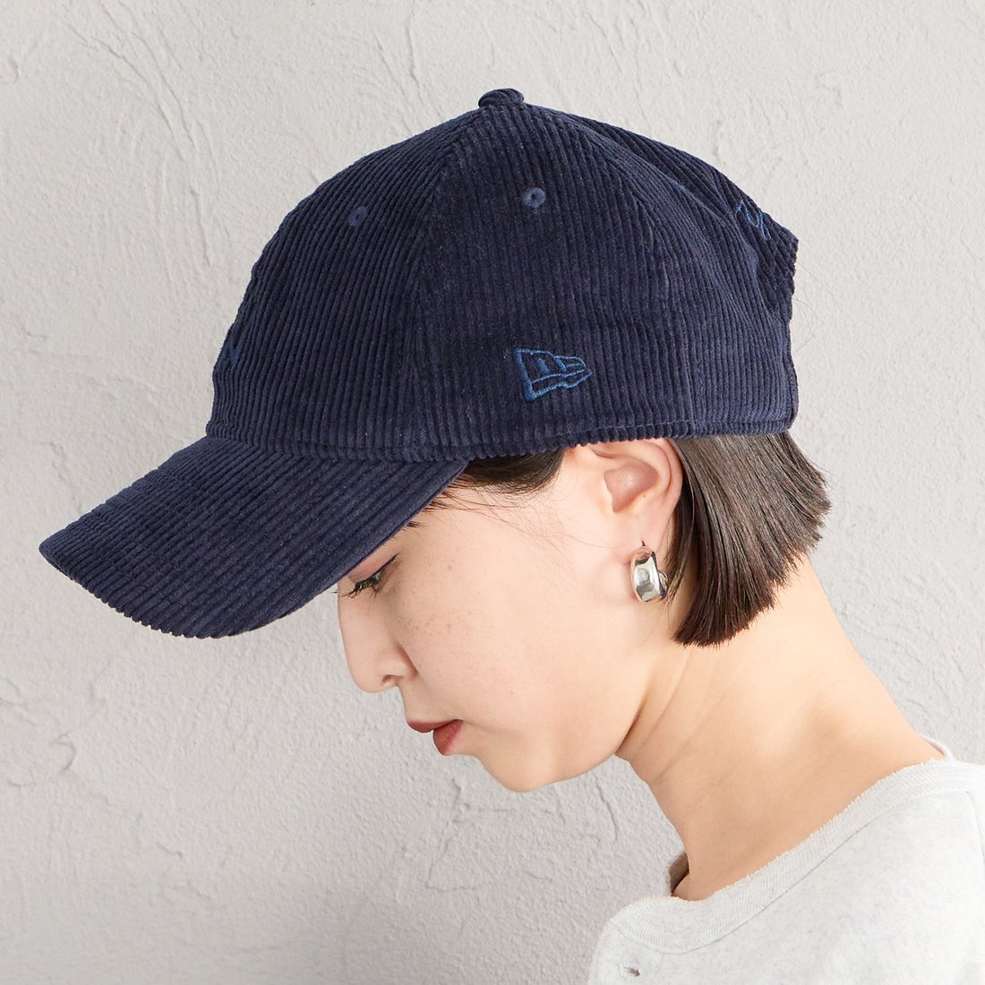 予約商品】NEW ERA [ニューエラ] 別注 9TWENTY コーデュロイキャップ