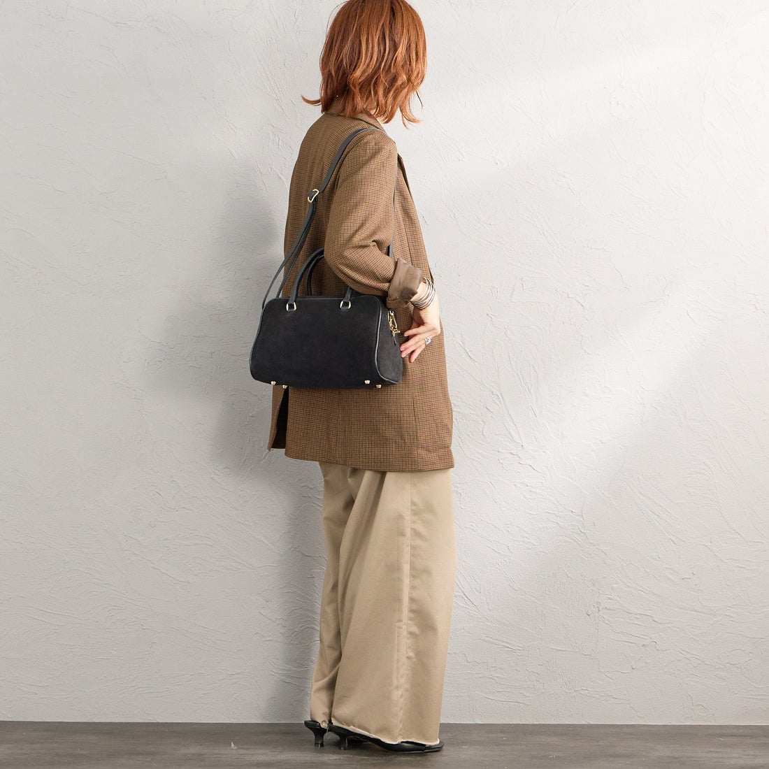 AULENTTI [オウレンティ] 別注 2WAYスエードボストンバッグ [DI-3014-SCDO-JF] BLACK