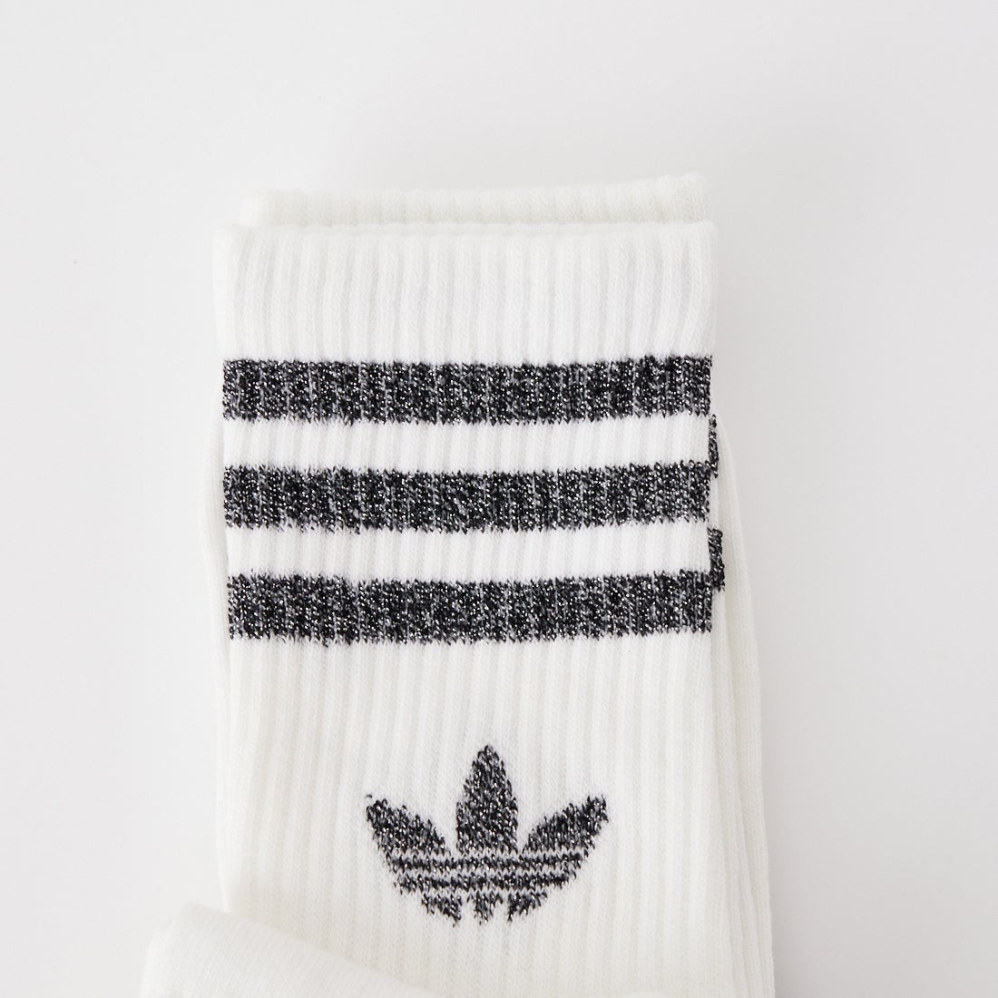 adidas Originals [アディダス オリジナルス] スリーストライプス グリッタークルーソックス 3足組 [M5447] KR4218