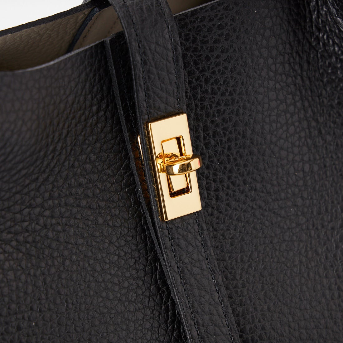 VIOLAd'ORO [ヴィオラドーロ] TRERO イタリアンWフェイスレザー ベルトトートバッグ [V-1573] BLACK/GRAY