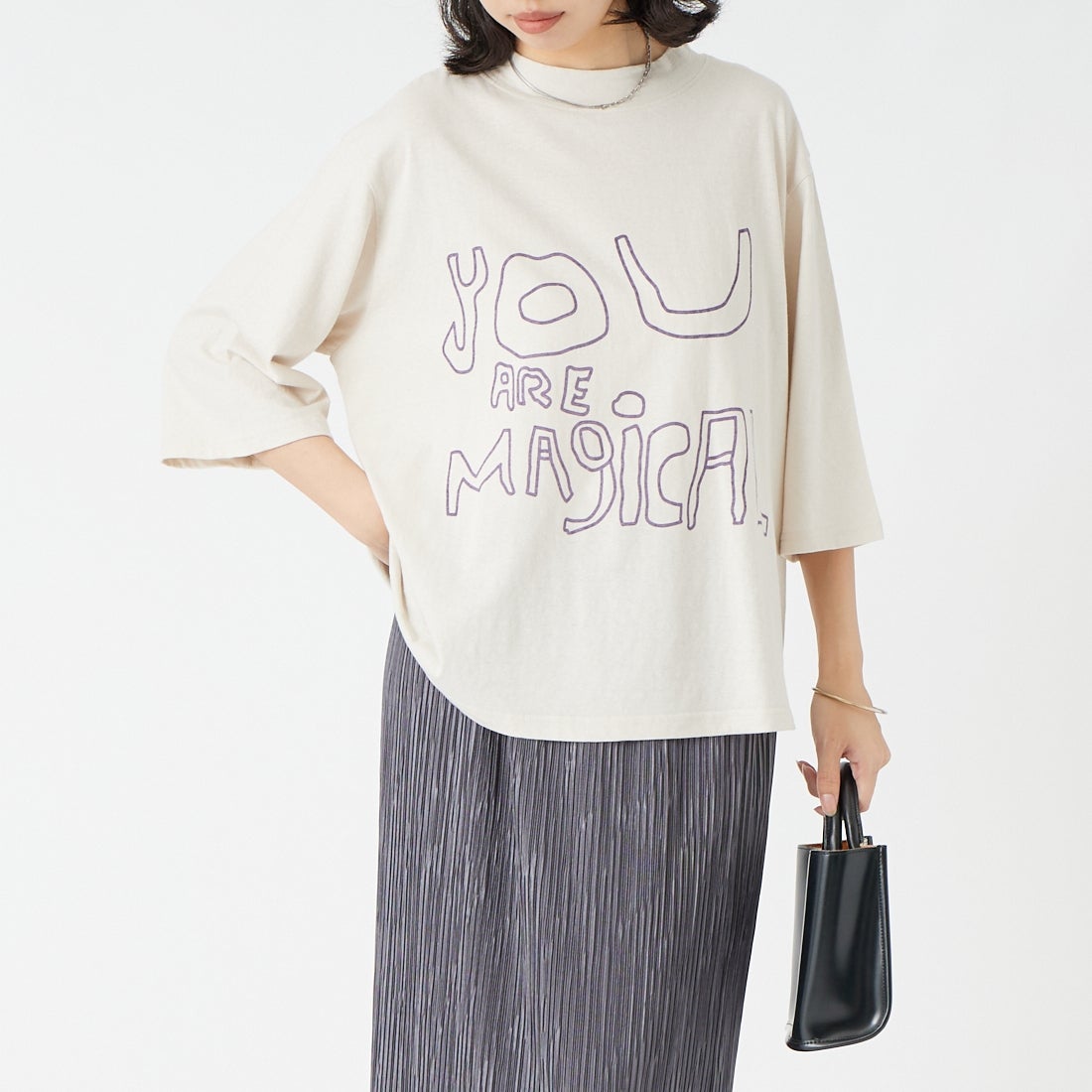 10 BEIGE&&モデル身長：162cm 着用サイズ：F&&
