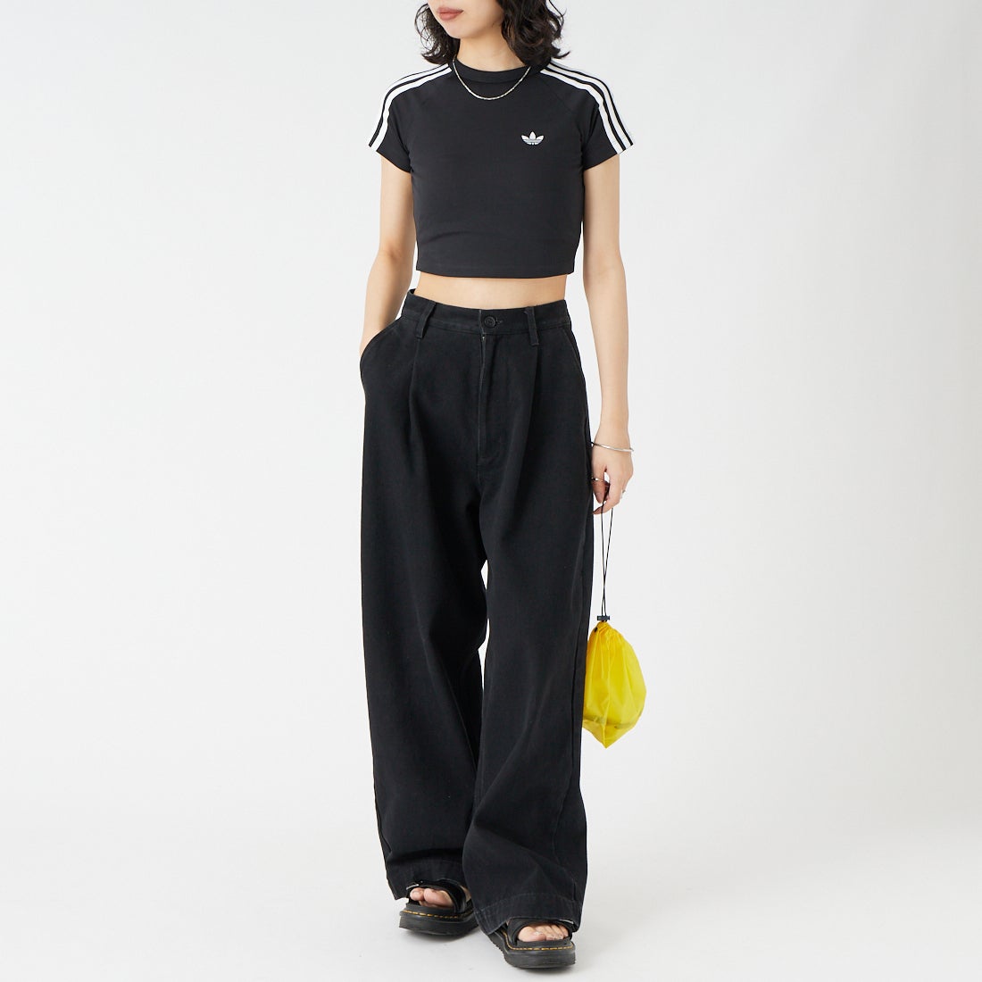 adidas Originals [アディダス オリジナルス] スリーストライプス ベビーTシャツ [VD671] KG3700 &&モデル身長：162cm 着用サイズ：M&&
