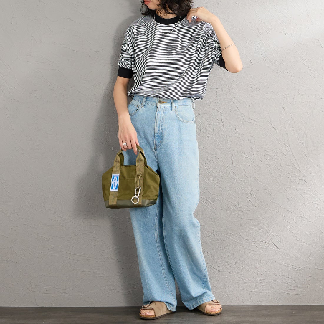 MEYAME [メヤメ] ボーダーハーフスリーブTシャツ [MEY-2438] BLACK &&モデル身長：162cm 着用サイズ：F&&