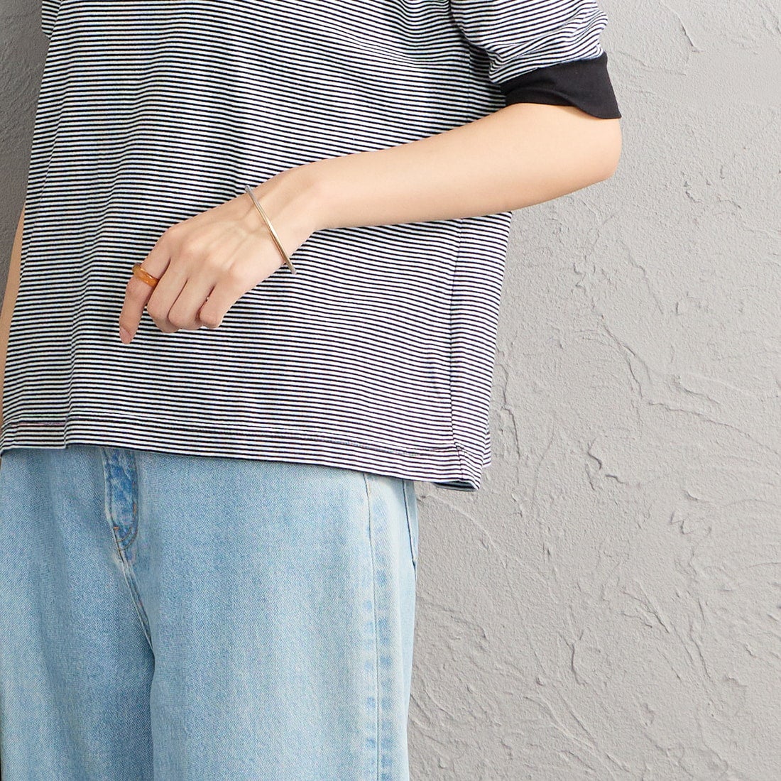 MEYAME [メヤメ] ボーダーハーフスリーブTシャツ [MEY-2438] BLACK &&モデル身長：162cm 着用サイズ：F&&