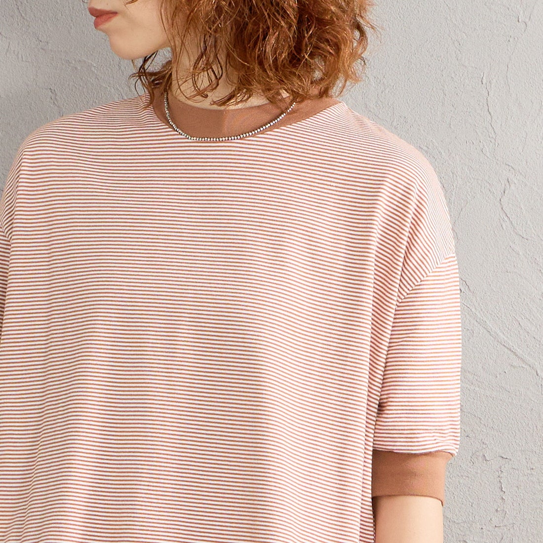 MEYAME [メヤメ] ボーダーハーフスリーブTシャツ [MEY-2438] BROWN &&モデル身長：158cm 着用サイズ：F&&