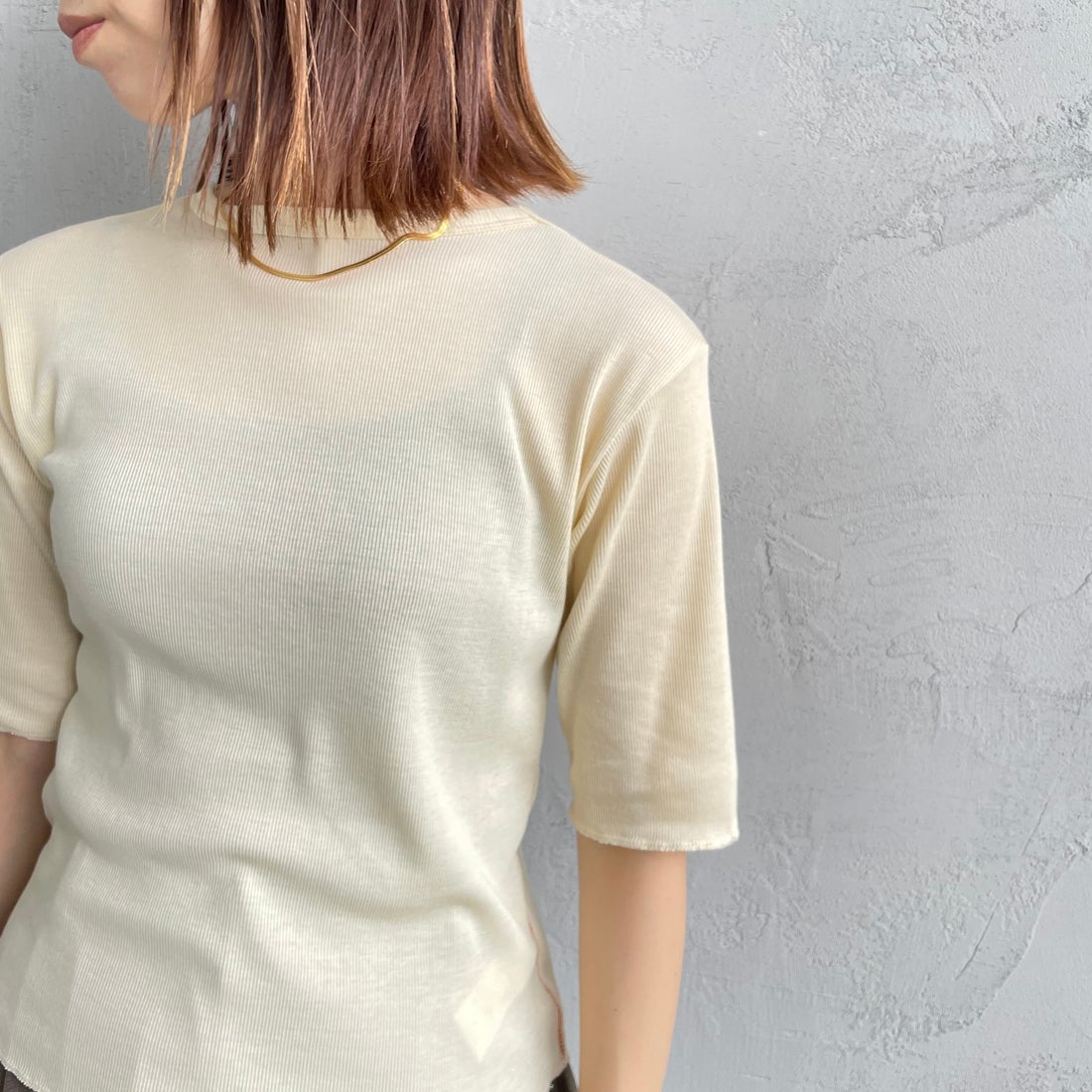 MEYAME [メヤメ] ソフトリブハーフスリーブTシャツ [MEY-2336] CREAM &&モデル身長：158cm 着用サイズ：F&&