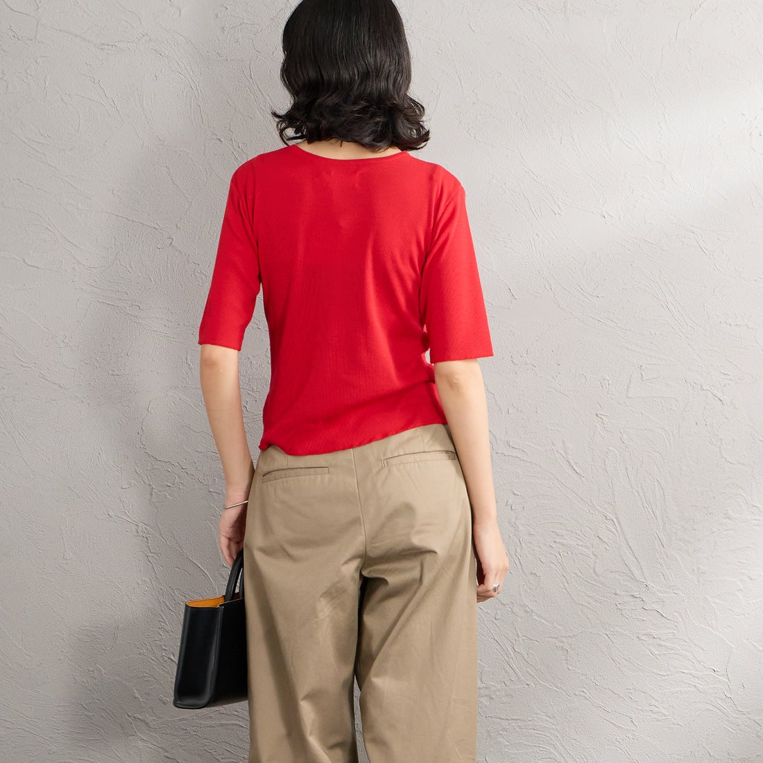 MEYAME [メヤメ] ソフトリブハーフスリーブTシャツ [MEY-2336] RED &&モデル身長：162cm 着用サイズ：F&&