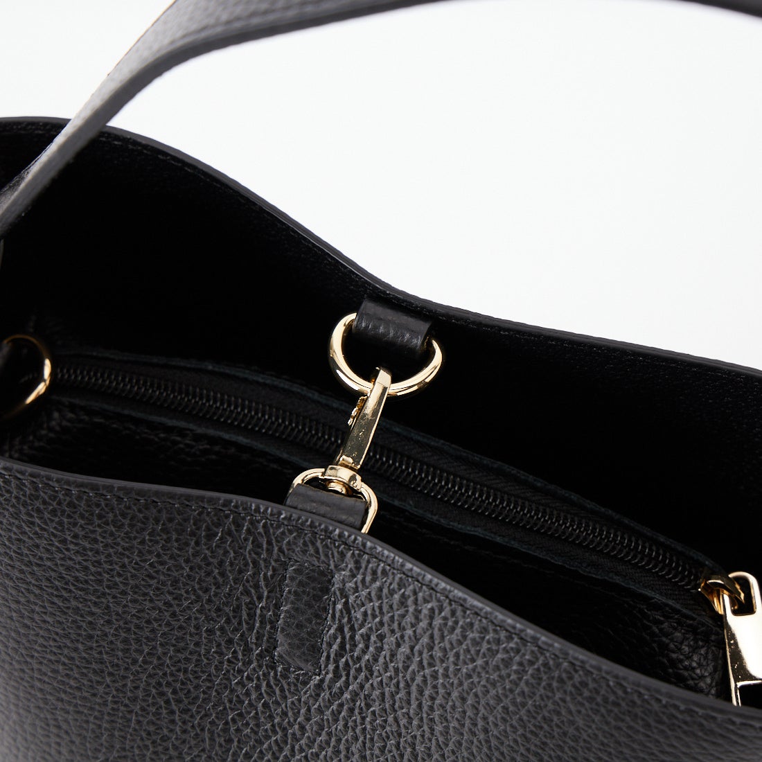 AULENTTI [オウレンティ] 別注 2WAY レザーバケットバッグ [FB-GIADEAL-SC-JF] BLACK