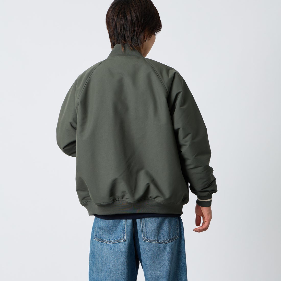 FRED PERRY [フレッドペリー] 別注 テニスボンバージャケット [FPM-26A-001JF] FIELD GREE &&モデル身長：177cm 着用サイズ：L&&