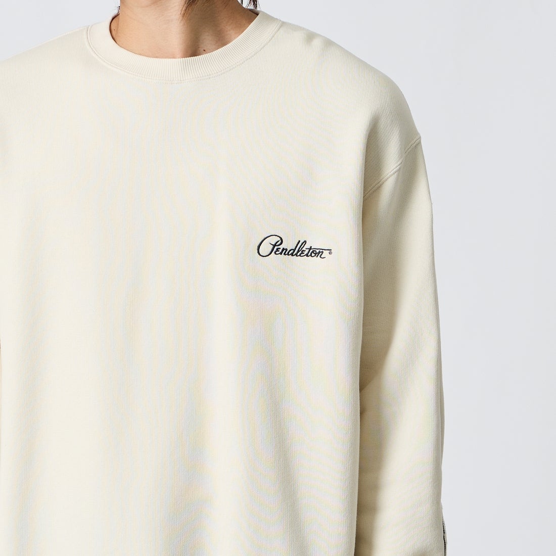 PENDLETON [ペンドルトン] 別注 ハーディング柄 バックプリントクルーネックスウェット [6475-5226-JF] IVORY
