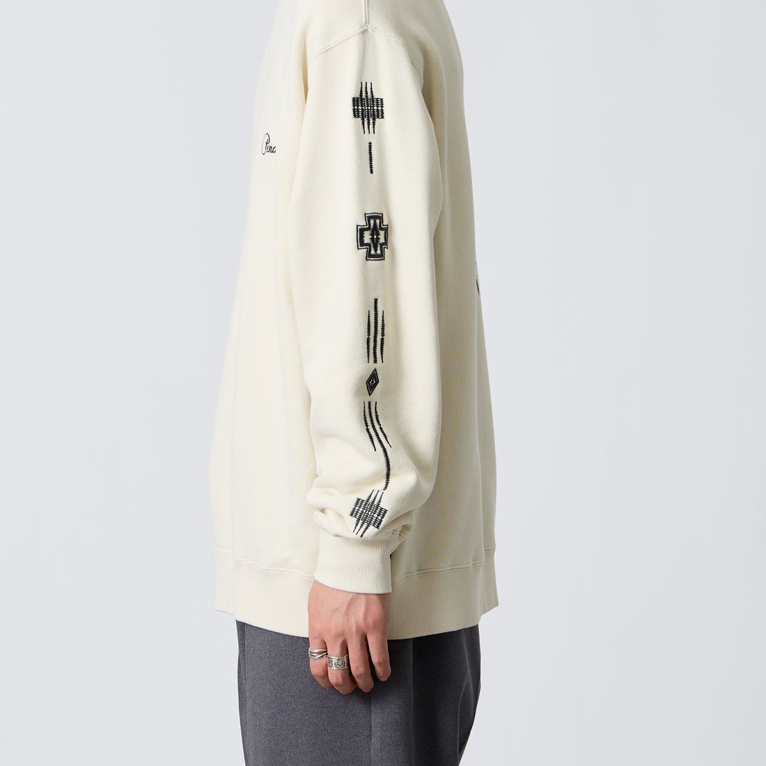 PENDLETON [ペンドルトン] 別注 ハーディング柄 バックプリントクルーネックスウェット [6475-5226-JF] IVORY