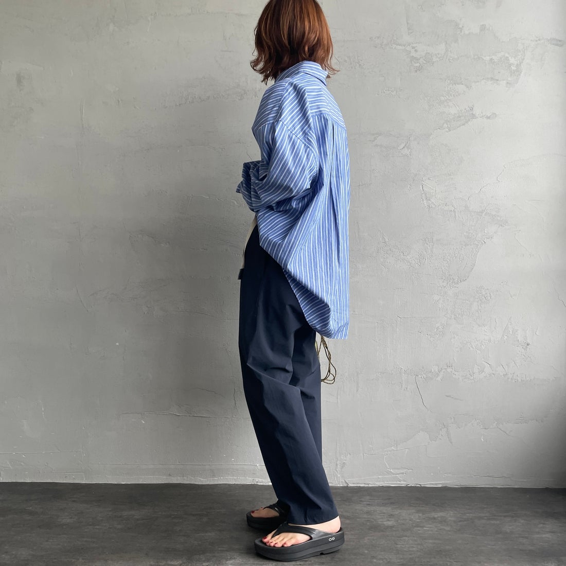 GRAMiCCi [グラミチ] 別注 4WAYストレッチ ナイロンエブリディパンツ [4WAY-EVERYDAY-JF] MIDNIGHT &&モデル身長：158cm 着用サイズ：S&&