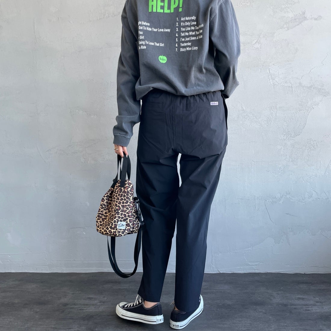 GRAMiCCi [グラミチ] 別注 4WAYストレッチ ナイロンエブリディパンツ [4WAY-EVERYDAY-JF] BLACK &&モデル身長：163cm 着用サイズ：S&&