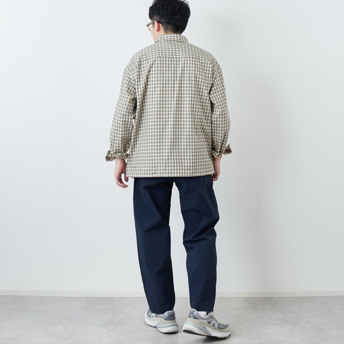 GRAMiCCi [グラミチ] 別注 4WAYストレッチ ナイロンエブリディパンツ [4WAY-EVERYDAY-JF] MIDNIGHT &&モデル身長：168cm 着用サイズ：M&&
